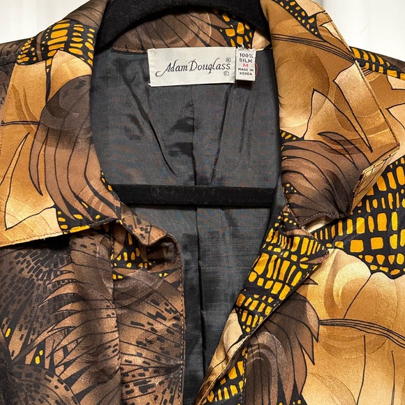Beautiful Fall Silk “ Adam Douglas “ Button Jacket - Picture 3 of 4